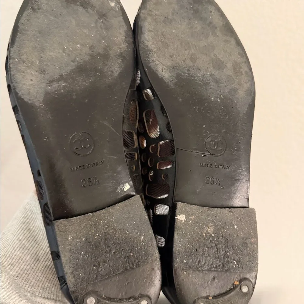 Chanel Black Leather and Mesh Ballet Flats Leather Cap Toe CC Logo 36.5
